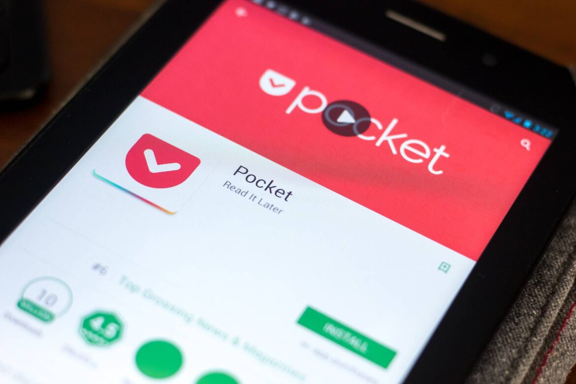pocket-app-open-on-smartphone.jpg